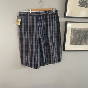 Dickies Plaid Multi-Use Pocket Shorts Men's, Loose Fit, Sz 36